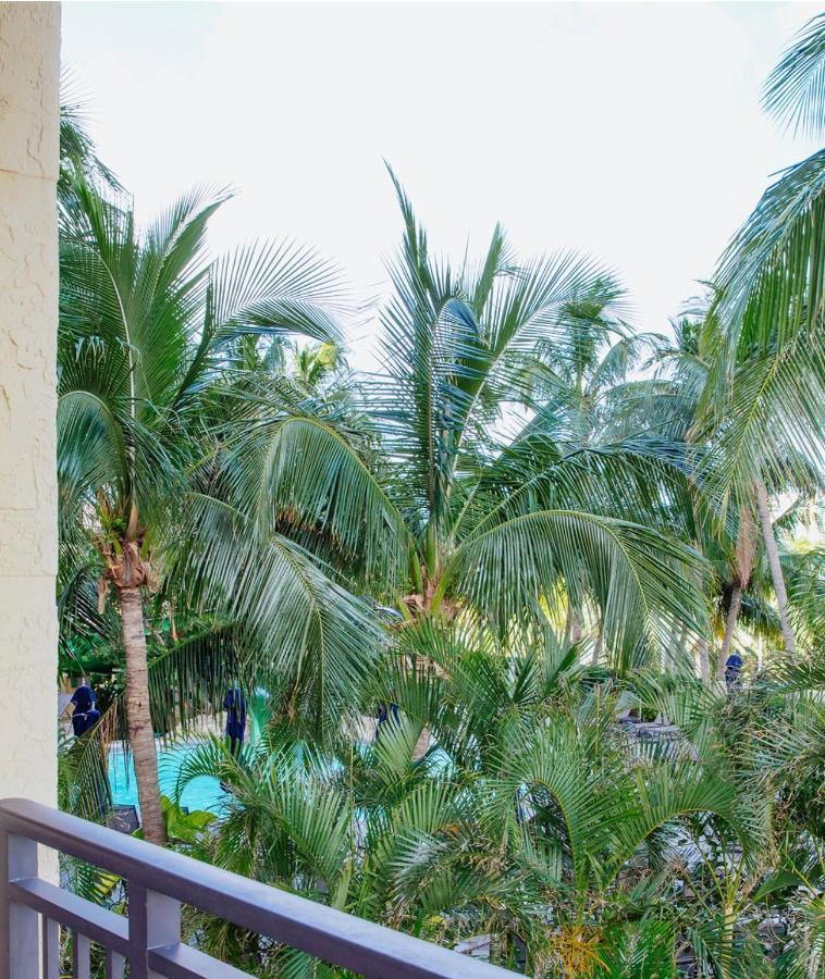 Singer Island Beach Resort And Spa, Located At The Palm Beach Resort Ривиера Бийч Екстериор снимка